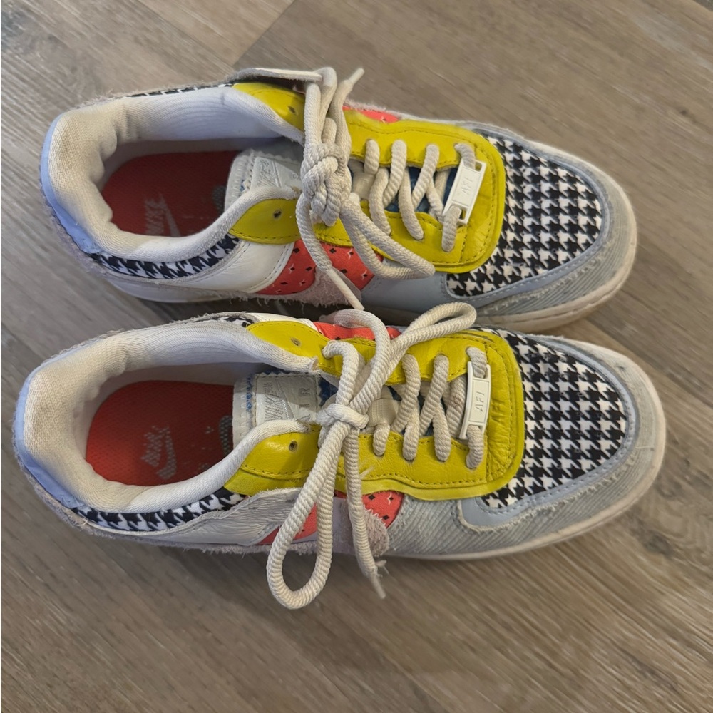 Size 6 Nike Air Force 1  Shadow Patchwork W
